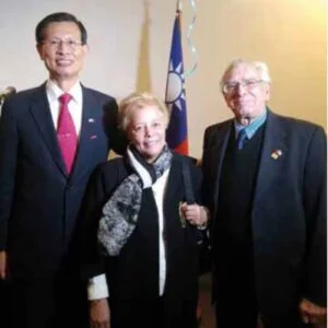 Reunión con el Director Comercial de Taiwan 1 Sr Eric Wu - Elisa Huang