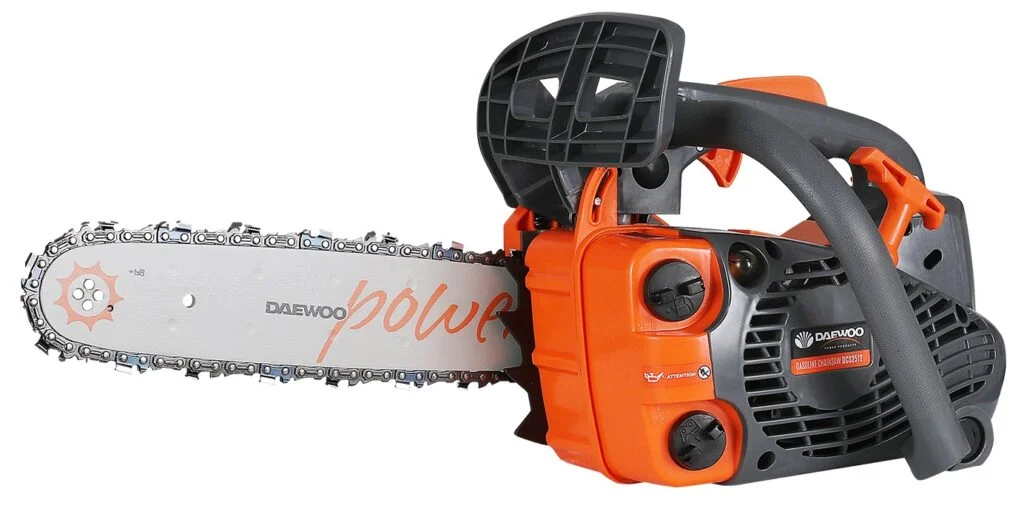 ¡Bienvenidos a la Temporada de Poda con Motosierras Daewoo Maker's Tools! 1 Daewoo Motosierra DCS2512