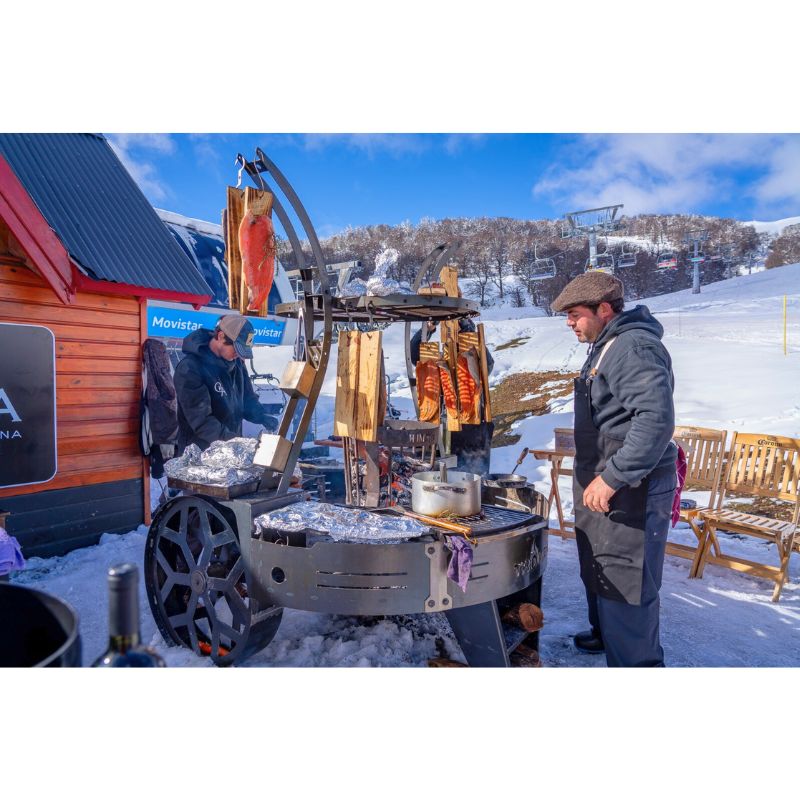 IMAGEN ASADO EN LA NIEVE CON HUMMER DE TROMEN