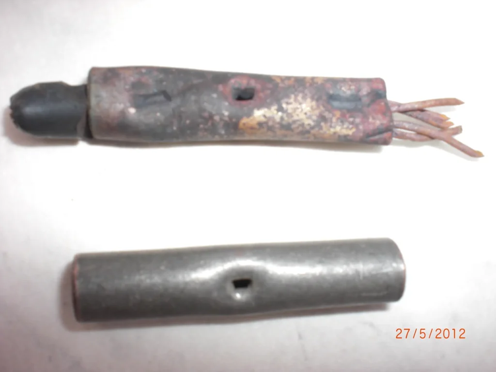 3. Unión de compresión eléctrica recalentada por falso contacto y fallas de arco serie